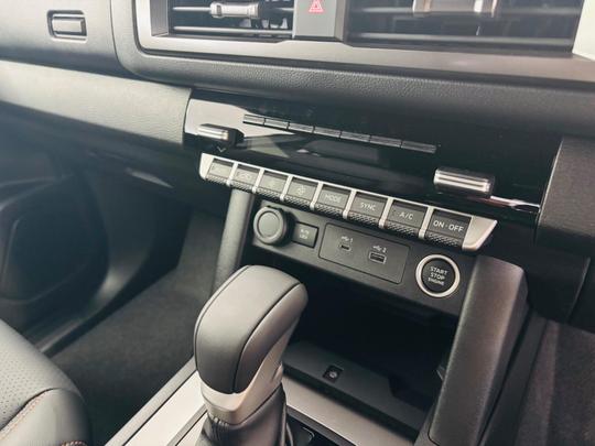 Mitsubishi L200 Photo at-ce34060fcbcd42ce948f1e3aa9ced033.jpg