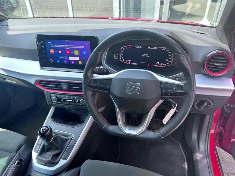 Used SEAT Arona WT72EEN 23