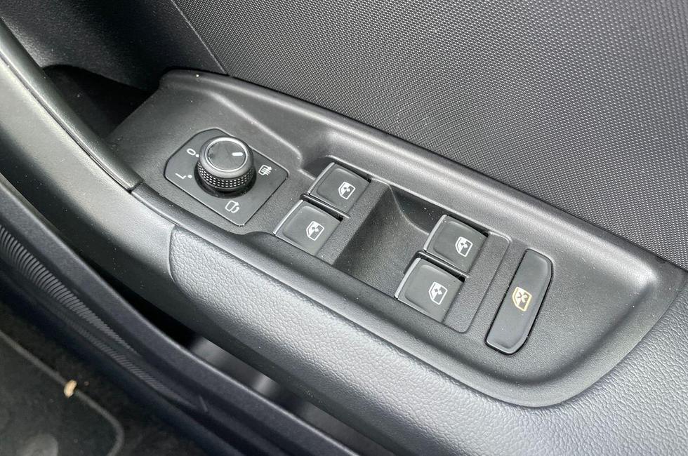 Audi A1 Photo at-ce5def5e638e476f92e14fd82064e60d.jpg