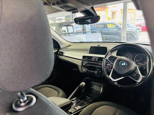 BMW X1 Photo at-ce6925a1606246b695f1dd2f563823ec.jpg