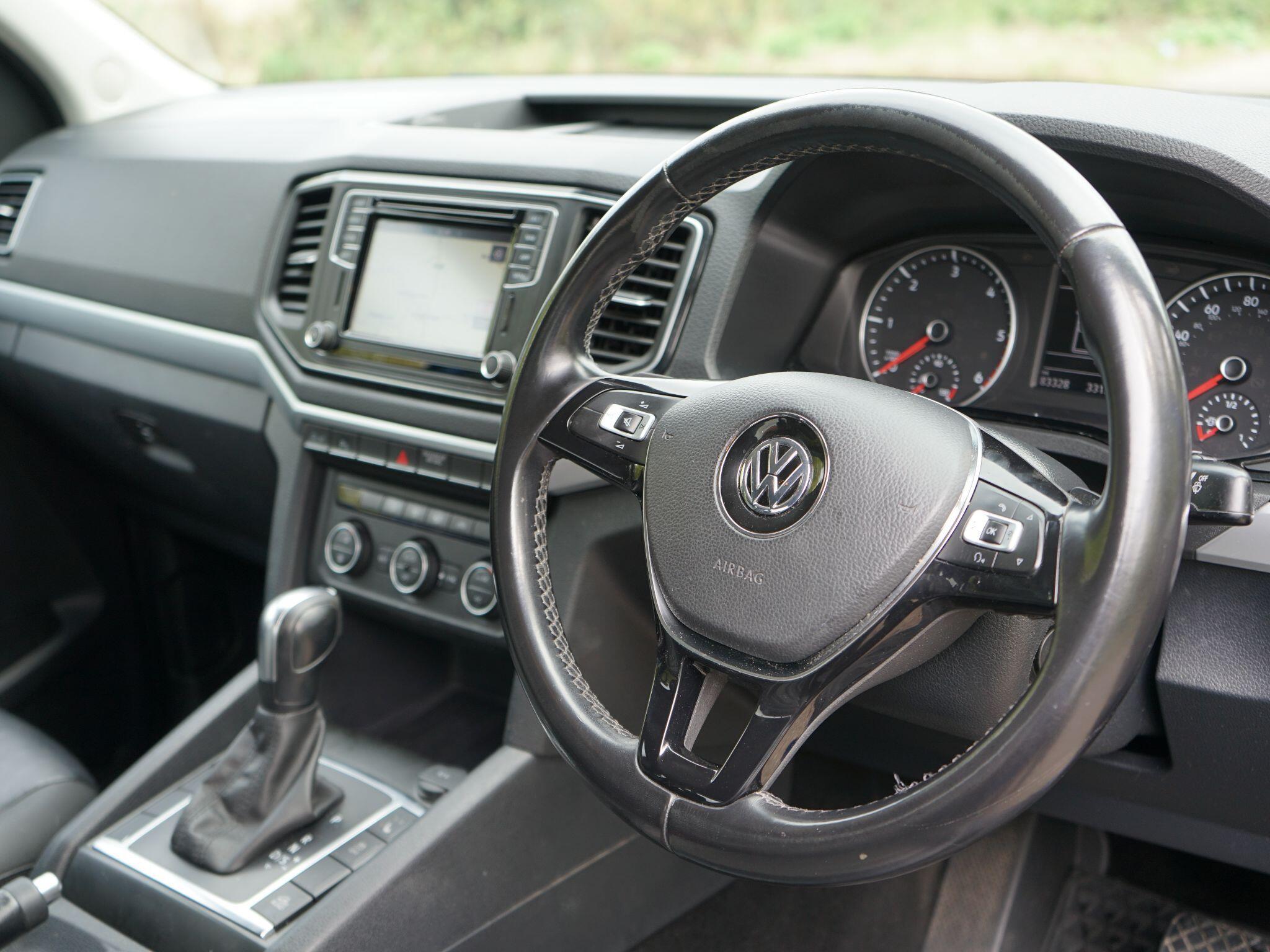 Volkswagen Amarok 3.0 TDI V6 Highline Auto 4Motion Euro 6 (s/s) 4dr — photo 22