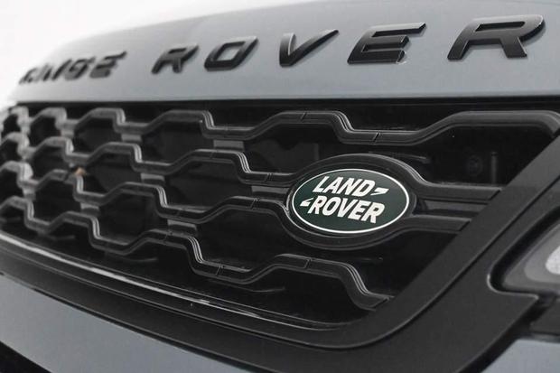 Land Rover RANGE ROVER EVOQUE Photo at-ceab9fe7a1d34b93ba9b7362bb519f26.jpg