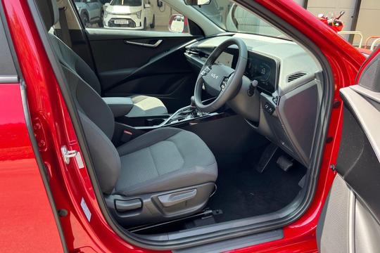 Kia Niro Photo at-ceb79fdda7174b239a046ae8e30bf1f8.jpg