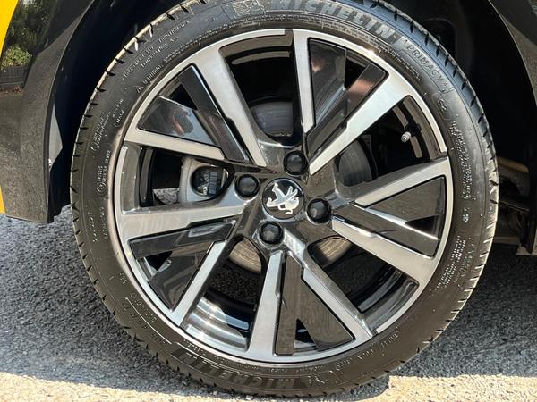 Used Peugeot E-208 DU23JXL 8