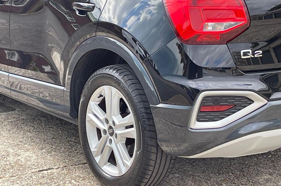 Audi Q2 Photo at-cedaee3af9db4360a019d0709268589f.jpg
