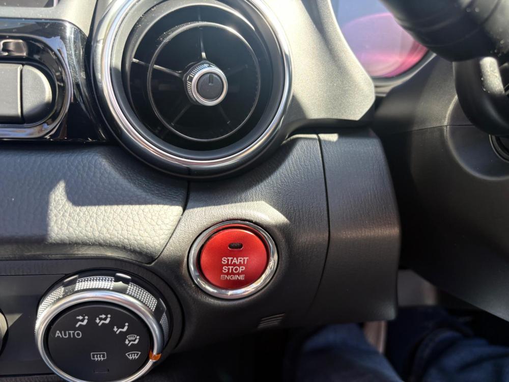 Fiat 124 Spider Photo at-cee85448ec744e24b9fb5d2087b4ab8c.jpg