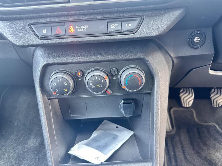 Used Dacia Sandero PK23UZF 9