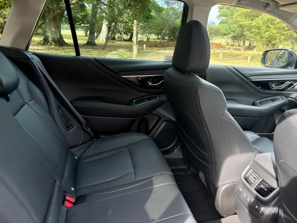 Subaru Outback Photo at-ceee46c0ccf444aeabe6980ecee0fe51.jpg