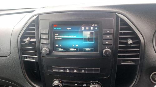 Mercedes-Benz Vito Photo at-cef1112d1e854a7b9a577c56aea03cc2.jpg