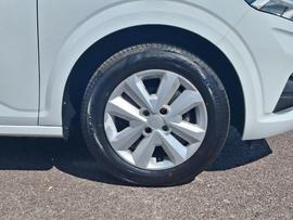 Dacia Sandero Photo 8