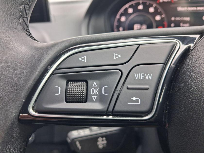 Audi Q2 Photo at-cf09a38560c04b4a8f13d2e45a42a090.jpg
