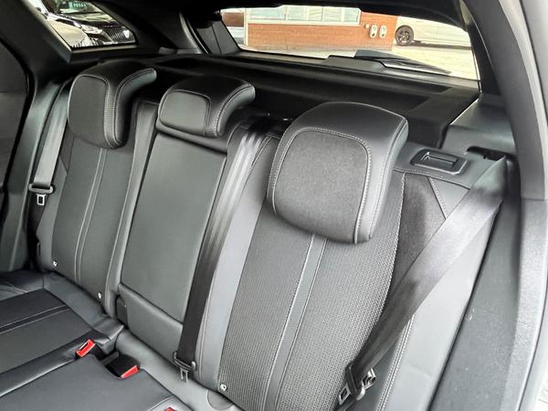 Used Peugeot 3008 LM23VZC 8