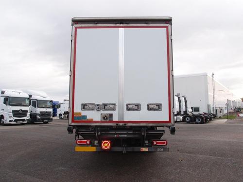 Mercedes-Benz Actros Photo at-cf0f510d33904d60a7f393e984011a01.jpg