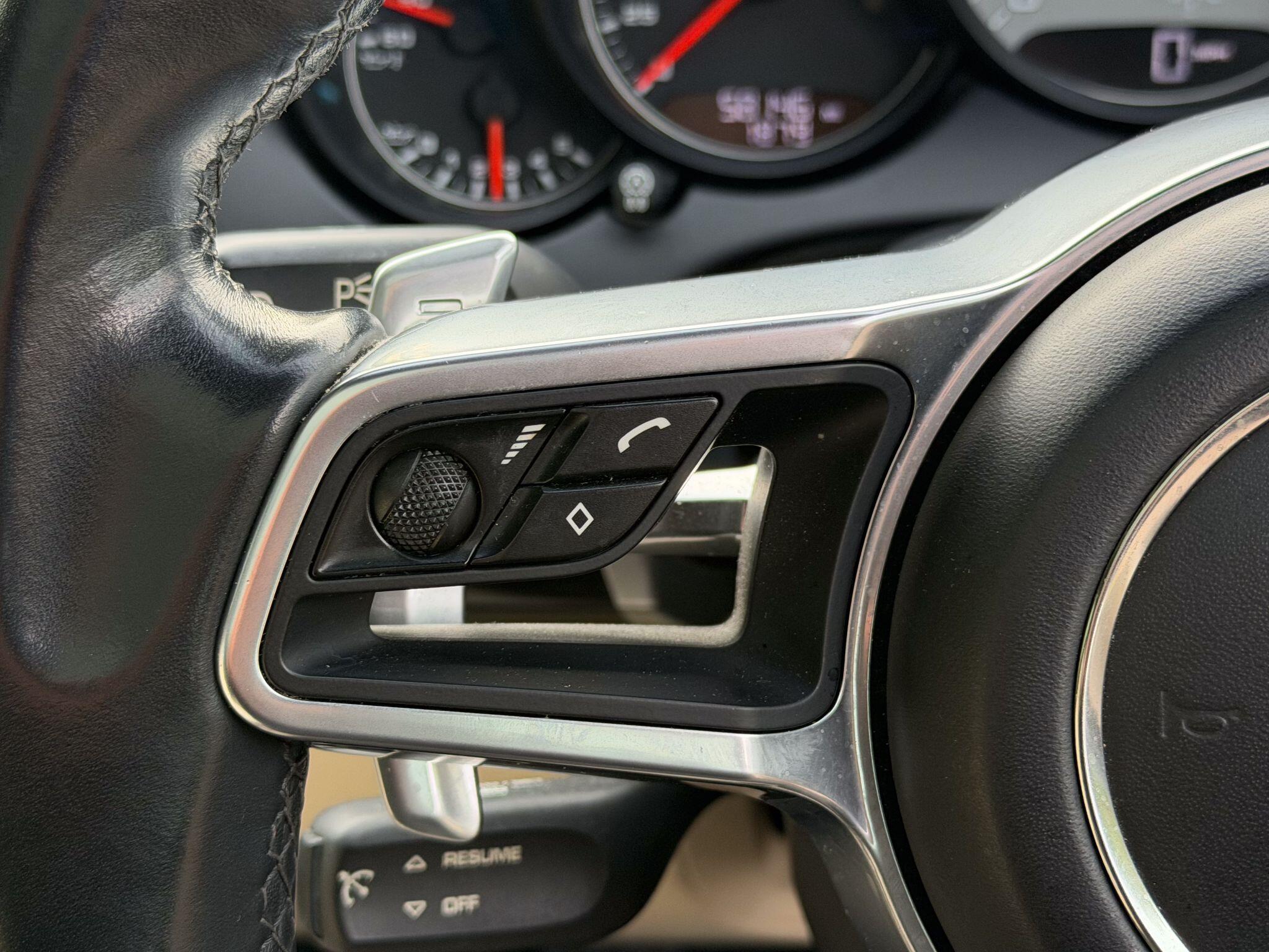 Porsche Cayenne 4.2 TD V8 S TiptronicS 4WD Euro 6 (s/s) 5dr — photo 33