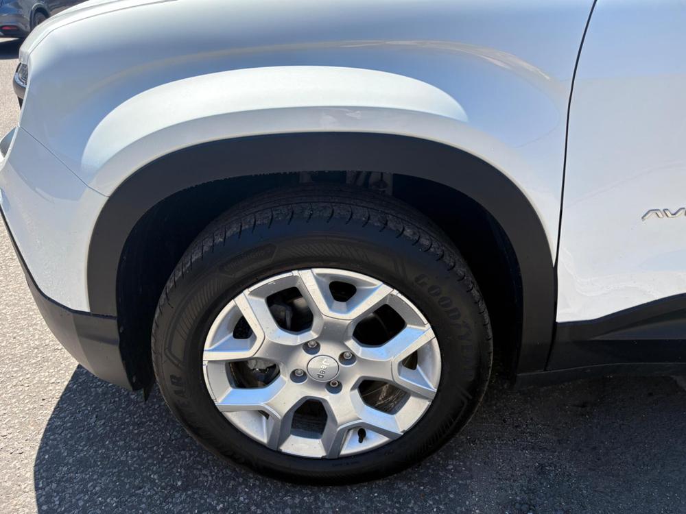 Jeep Avenger Photo at-cf58852ea6fe4303a374b27d2fd5c418.jpg