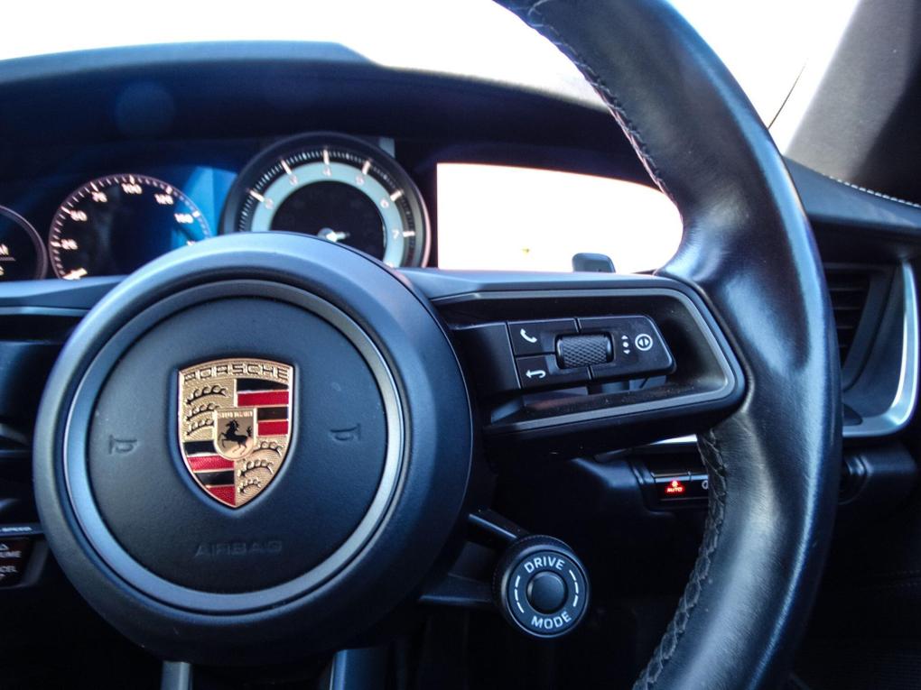 Used Porsche 911 FN69CXS 34
