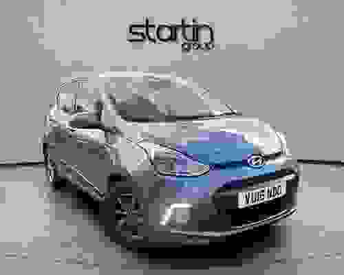 Hyundai i10 1.2 Premium Euro 5 5dr Blue at Startin Group