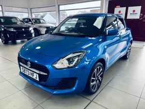 Suzuki Swift Photo 1