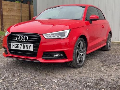 Audi A1 Photo at-cf78e4c6aa7f4b8e9ea3c11451674eab.jpg