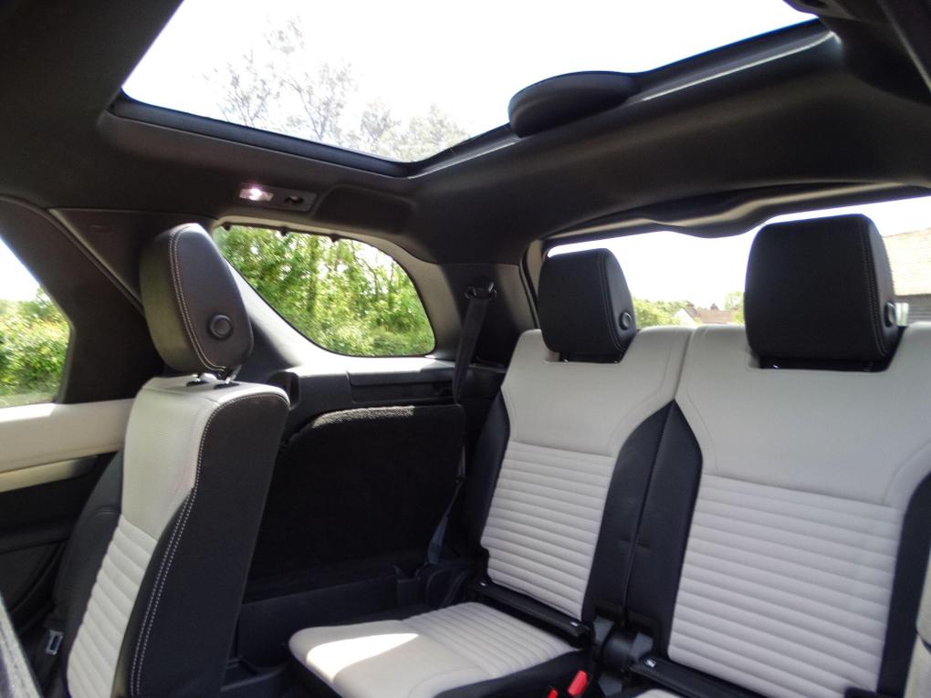 Used Land Rover Discovery CE23BUH 14