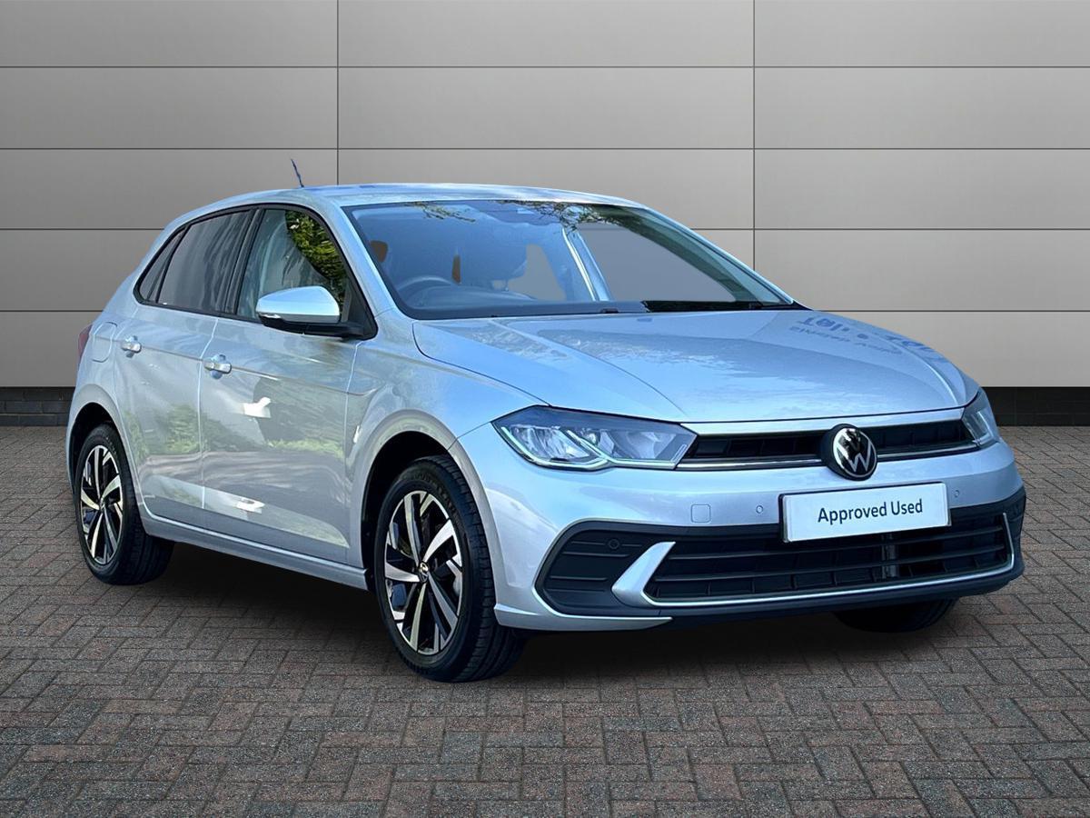 Volkswagen Polo listing photo