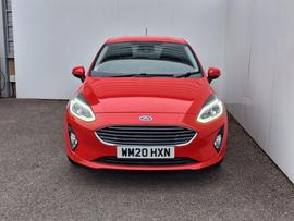Ford Fiesta Photo 3