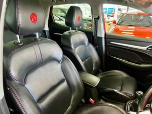 MG MG ZS Photo 9