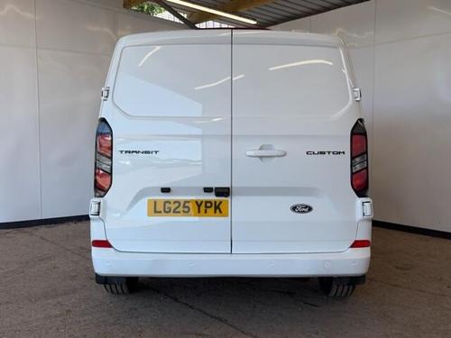 Ford TRANSIT CUSTOM Photo at-d0025b48c6444cab821bc8a03cbba2ea.jpg
