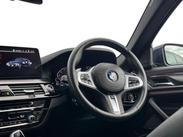 BMW 5 Series Photo at-d01266babdbf4f59b76a1d70f0dd3a3d.jpg
