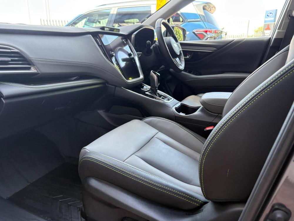 Used Subaru Outback SL25LZO 44