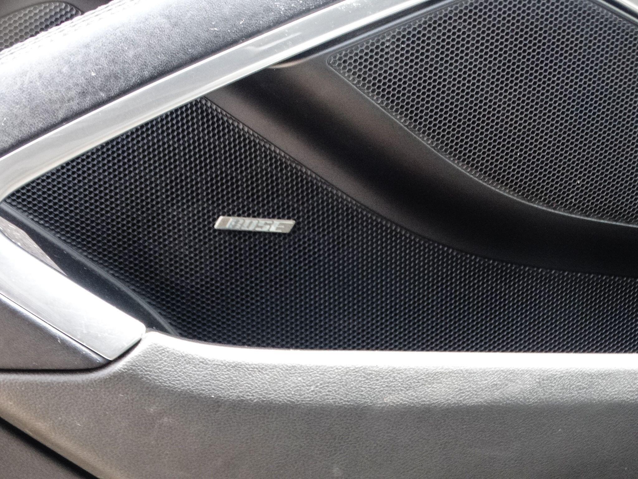 Porsche 911 — photo 18