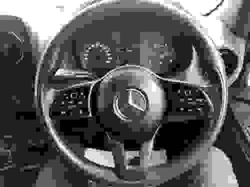 Mercedes-Benz Sprinter Photo at-d04b18f747b545f8beac81bbb9e113e5.jpg