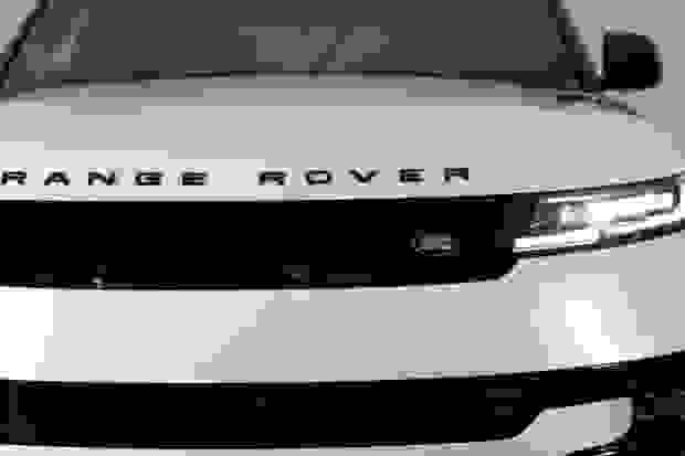 Land Rover Range Rover Sport Photo at-d0a37c407df8439bb77e6c8b660d2f84.jpg