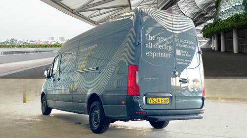 Mercedes-Benz eSprinter Photo at-d0c993e17a464897805ab5d048b31a6f.jpg