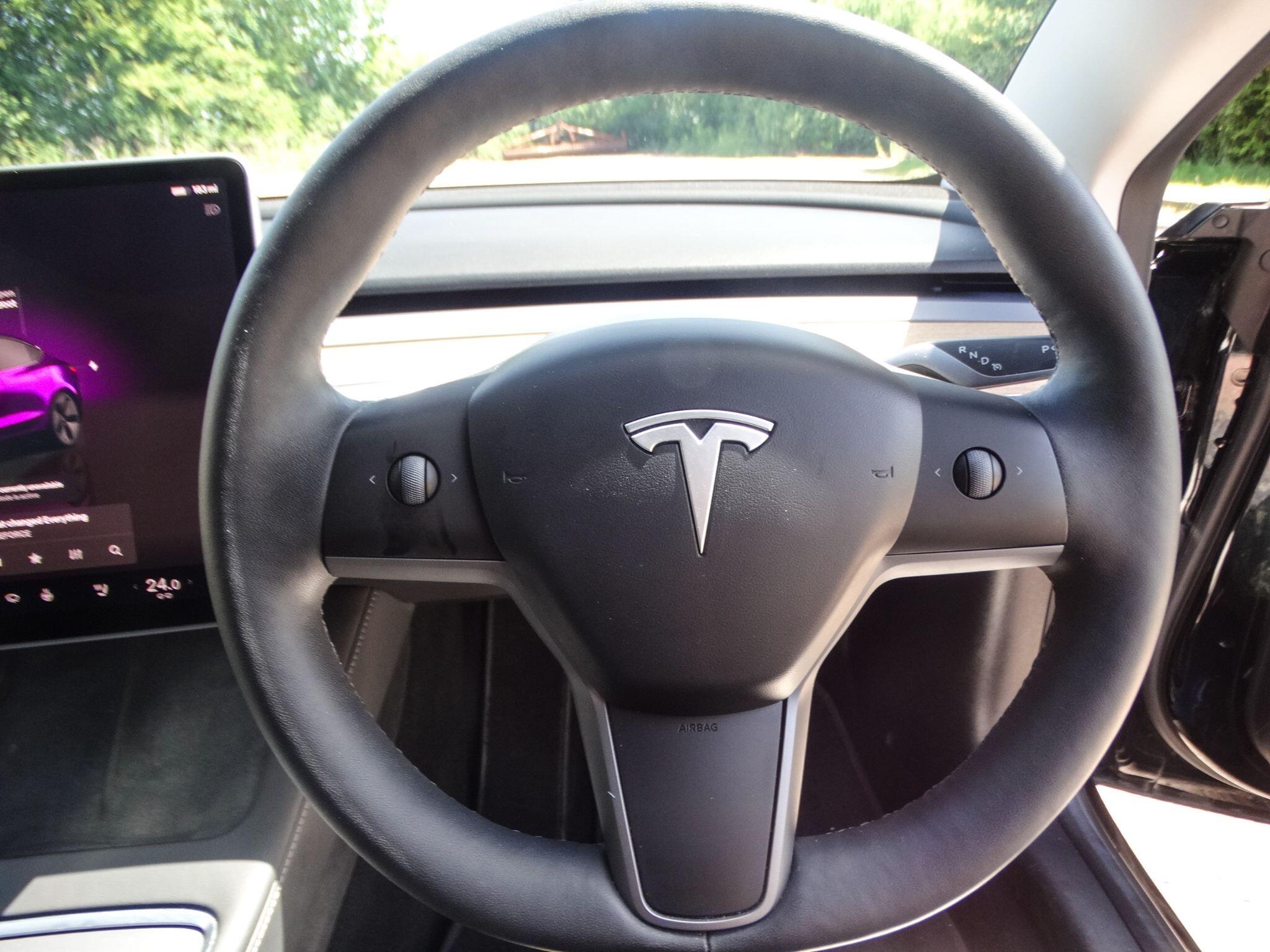 TESLA Model 3 Auto RWD 4dr — photo 7