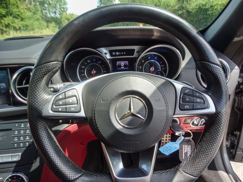 Used Mercedes-Benz SL YE17DFY 7
