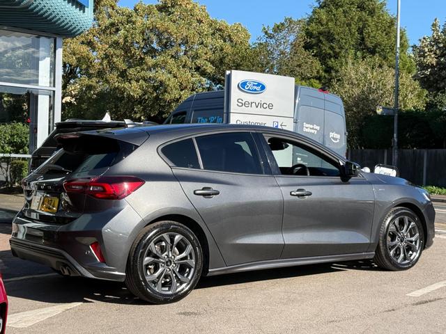 Used Ford Focus SC74JZA 9