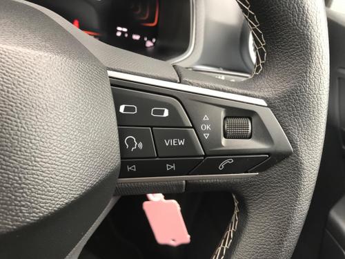 SEAT Arona Photo at-d149e00af4204d06b8251a1c42ff4fbe.jpg