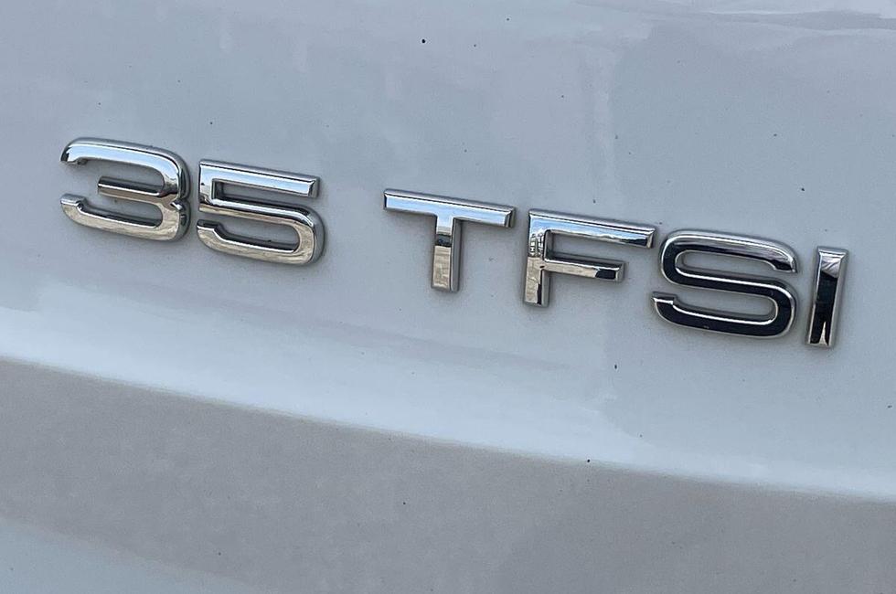 Audi Q3 Photo at-d1570112e7cb43ba908086fde2c02e14.jpg