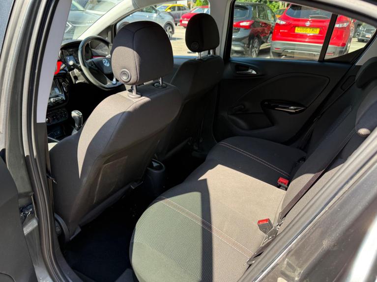 Used Vauxhall Corsa WV67XJM 11