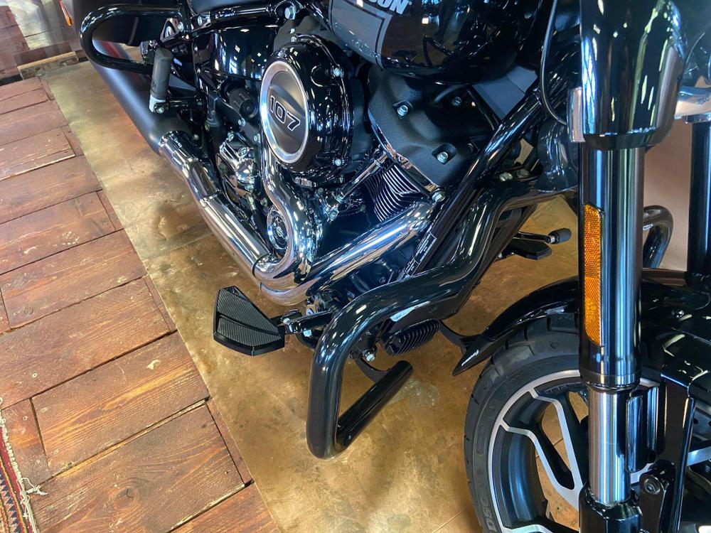 Harley-Davidson Softail Photo at-d167f2b940e148af84b37b437216f144.jpg