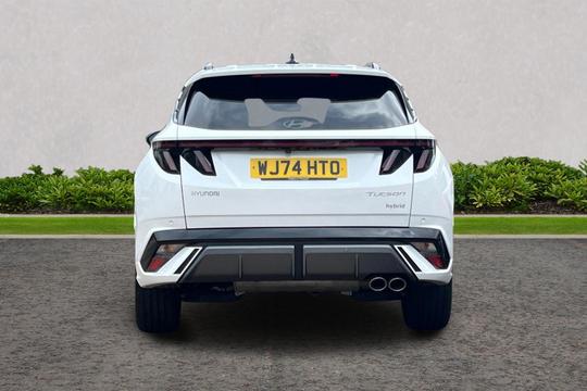 Hyundai TUCSON Photo at-d16df5679f0544c980ed7a05f00fcf1f.jpg