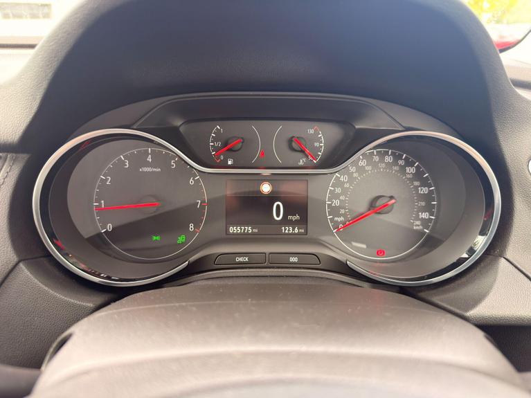 Used Vauxhall Grandland X WN70XNE 8