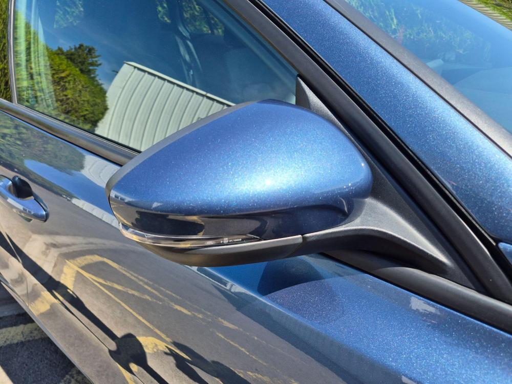 Ford Focus Photo at-d180e3ef0e454fdfac08e41f656e4f93.jpg