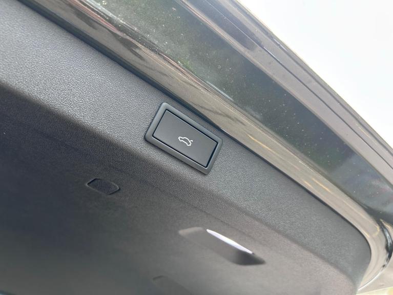 Used Skoda Enyaq 202606163338045 17
