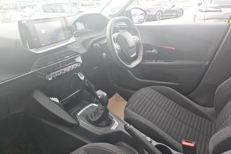 Used Peugeot 208 NV22HSX 15