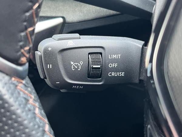 Used Peugeot 3008 LG72KYK 34