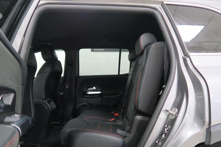 Used Mercedes-Benz EQB YO24VBF 11
