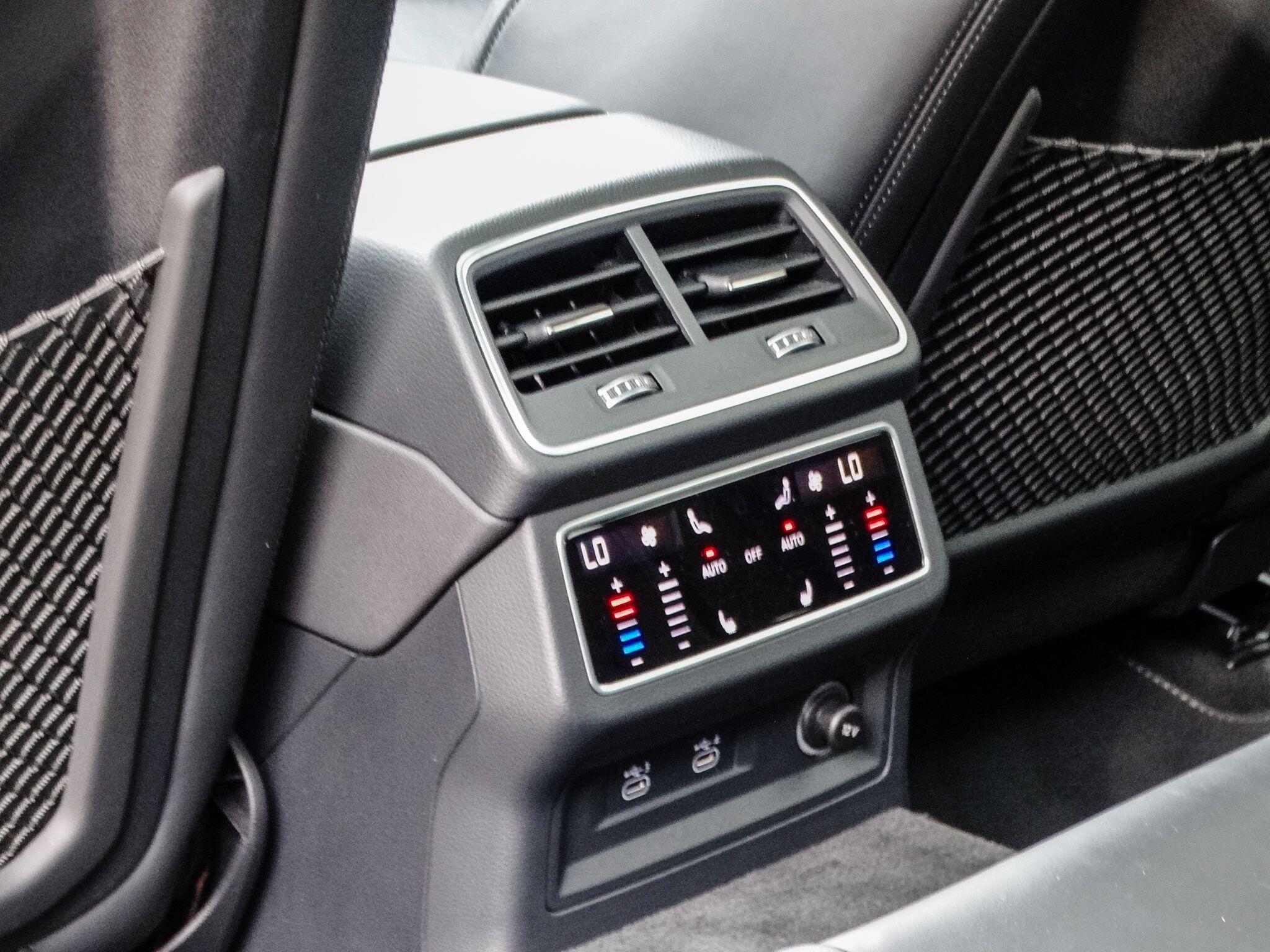 Audi RS6 Avant 4.0 TFSI V8 Vorsprung Estate 5dr Petrol Tiptronic quattro Euro 6 (s/s) (600 ps) — photo 14