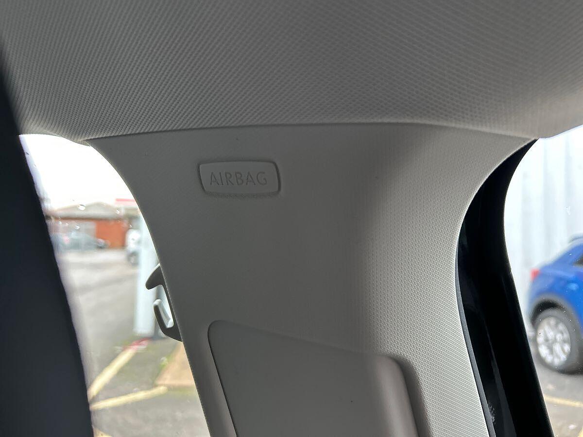 Volkswagen Tiguan Photo at-d1e6b91e558c41ada638c5c9f5e33061.jpg